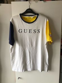 Mens Guess teeshirt size M