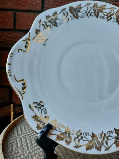 Vintage Royal Tara Fine Bone China Cake Plate