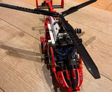 LEGO 8068 Technic Rescue Helicopter