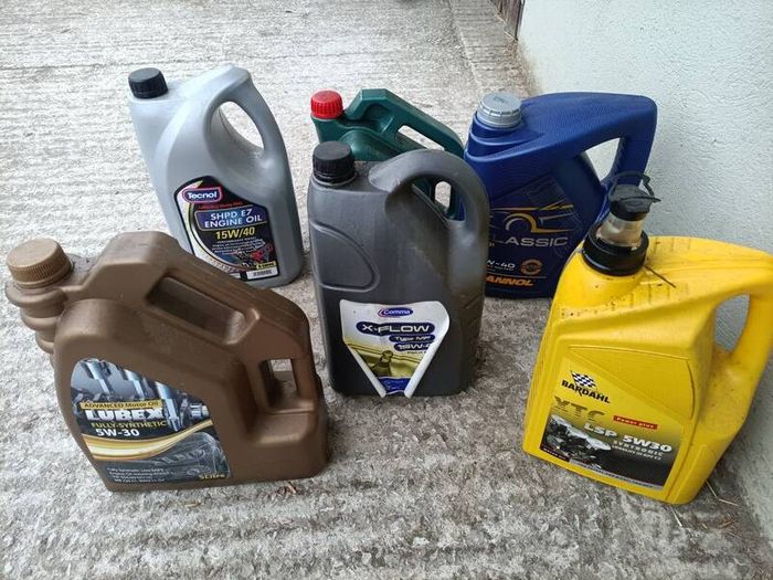 Engine oil
