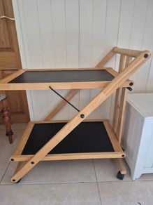 Drinks cart/serving trolley