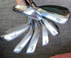 Titleist T300 Irons 7 clubs 5-GW