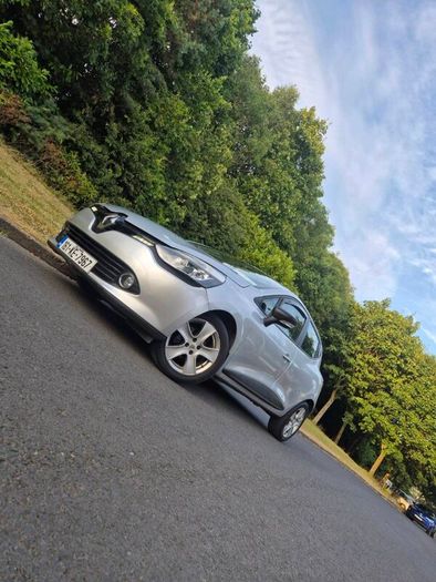 Renault Clio, 1.1L Perfect condition. Economical,