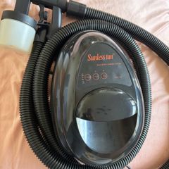 Spray tan machine