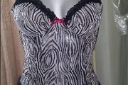 BNWT Next Basque corset with suspenders size UK32C EUR70C Postage included