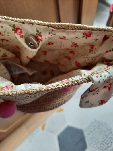 girls hand bag