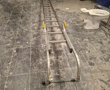 Roof ladder
