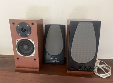 Pair of Active Monitor Speakers