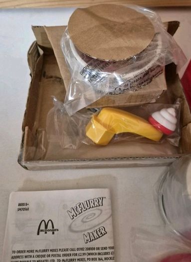 McDonald's MCFLURRY MAKER Vintage Toy 2003 in ORIGINAL BOX Unused And Complete