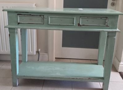 Beautiful Shabby Chic Console Table