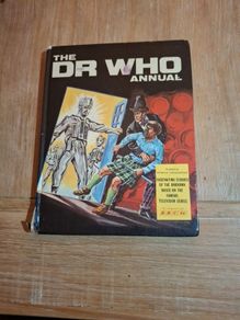 Doctor Who The DR Who annual 1969 Comic Rare and Collectible