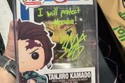 Funko pop Demon slayer tanjiro signed