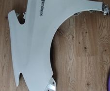 Toyota Prius Alpha Left wing (fender)