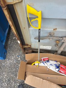 litter picker