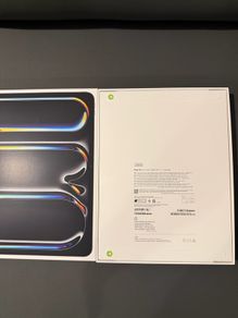 iPad Pro 13-inch,256GB (M5 2025) WiFi+ Cellular (IRISH STOCK) Brand New Sealed 1 year Apple warranty RECEIPT