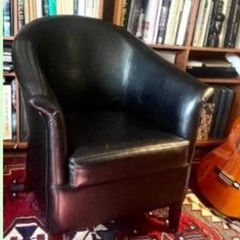 Classic Library/Tub Armchair