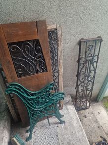 cast iron bench