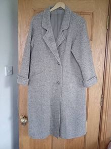 Ladies wool tweed coat