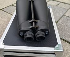 Binoculars 25x100 with Tripod