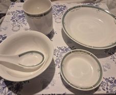 Vintage Burlington Fine Porcelain 5-Piece Oriental Dinner Set