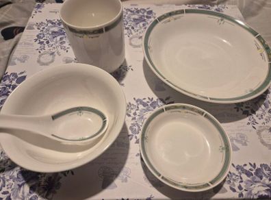 Vintage Burlington Fine Porcelain 5-Piece Oriental Dinner Set