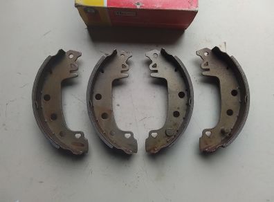 Renault 12 / 15 / 16 / 17 / 18 / Brake Shoes.