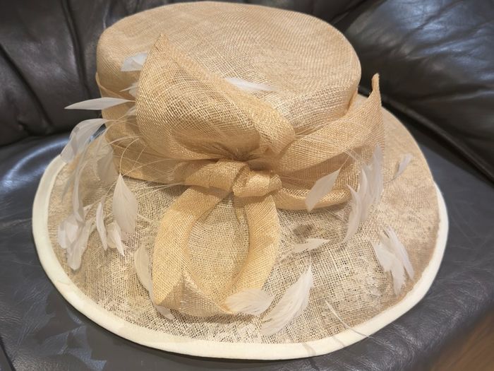 Windsmoor Yellow Wide Brim Natural Fibre & Feathers Statement Occasion Hat
