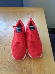 Ladies Casual Athletic Shoes for Sale