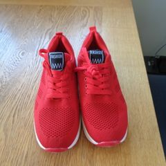 Ladies Casual Athletic Shoes for Sale