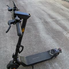 Electric scooter