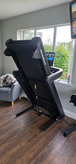 Nordictrack 1750 treadmill