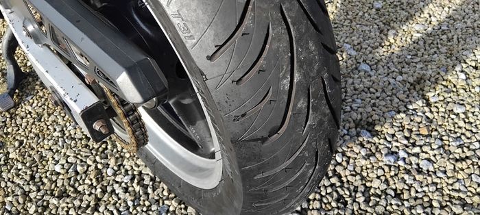 Motorbike SUZUKI GSX 750 F & Gear Accessories