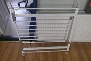 Child gate