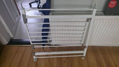 Child gate