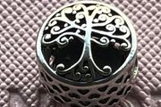 Pandora Family Roots Charm-Brand new