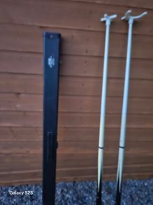Pool cue rest bridge and box