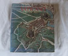 Art in The Vatican.  Arte in Vaticano Book. Free Postage