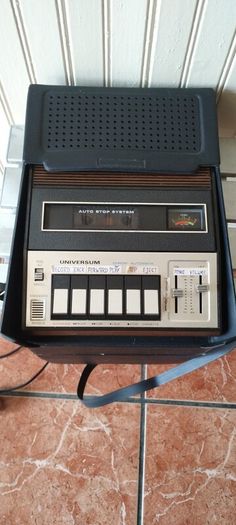 Universum CT 2745