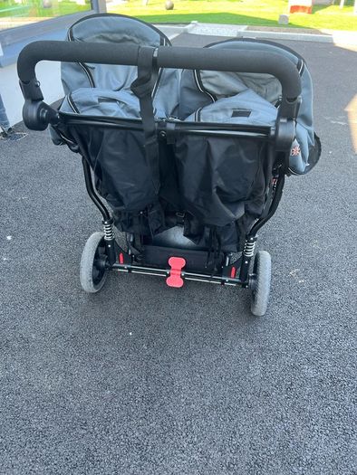Out n About Nipper Double V4 Excellent Condition