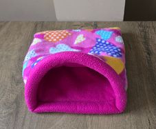 Large Guinea pig tunnel wired - pink hearts