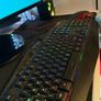 Samsung 27inch curved monitor+ keyboard mouse and speakers! Image 4