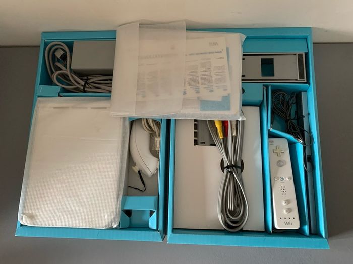 Nintendo Wii Boxed