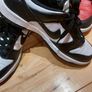 Boys Nike runners Image 2