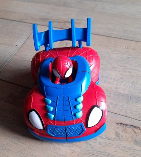 Spidey & His Amazing Friends Web Strike 2-in-1 Set