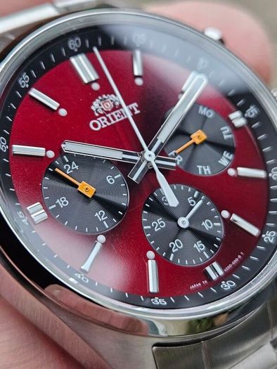 Watch Orient Neo 70' Calendar. Quartz.
