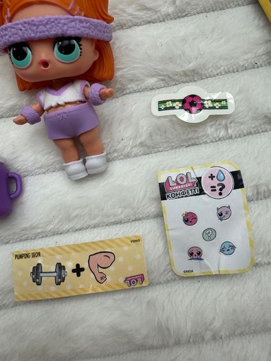 LOL L.O.L. MGA Surprise Series 3 Confetti Pop Sprints new Opened Please look at the pictures