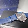 Gucci watch Image 4