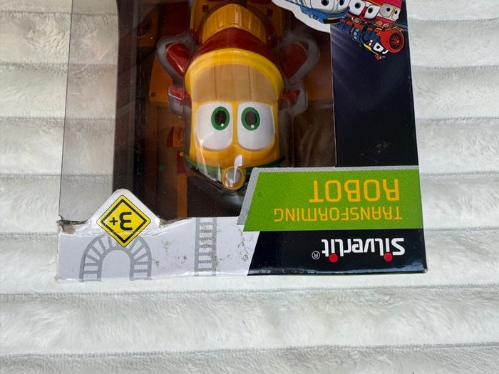Silverlit Robot Trains Duck transforming robot new Damaged box Please see pictures