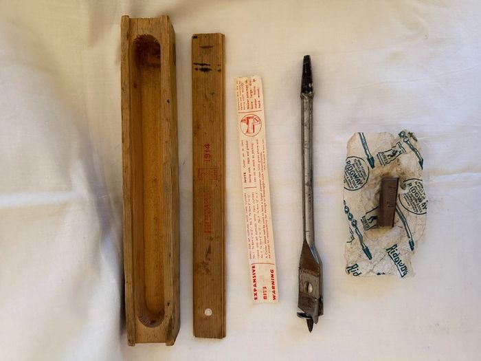 Antique 1914 Expansive bit for boring wood, with 2 cutters