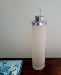 Art deco skyscraper cocktail shaker